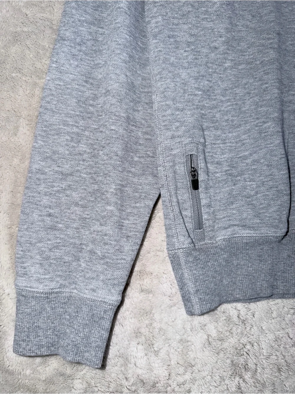 Vuori Men’s Jeffreys Pullover Long Sleeve Crew Neck Size Large In Heather Grey